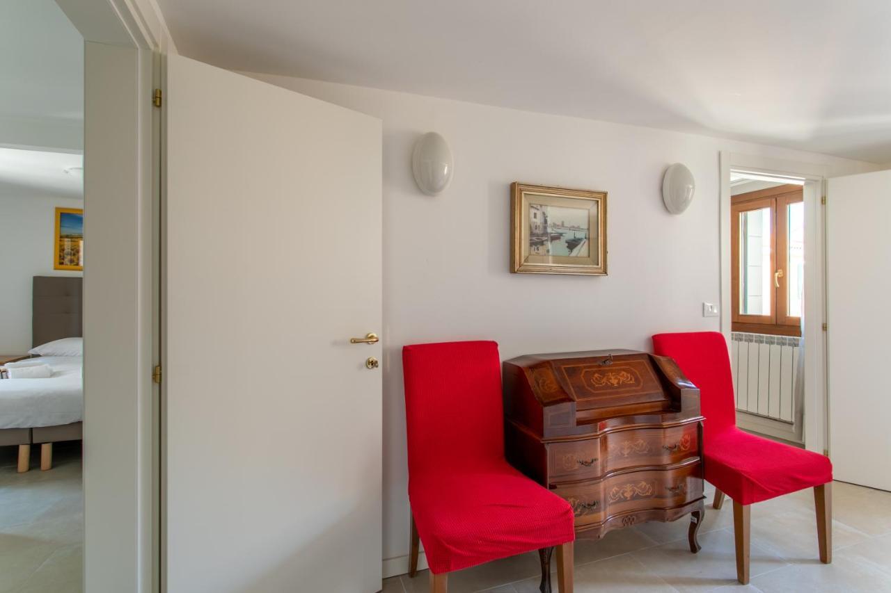 Ca Santa Ternita Apartment เวนิส ภายนอก รูปภาพ
